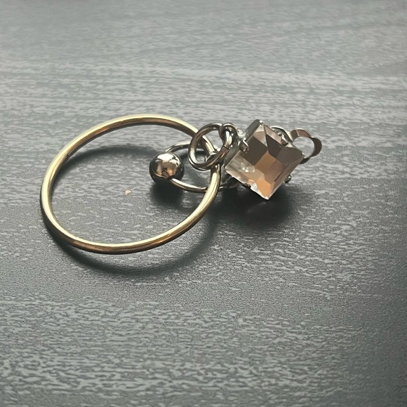 Justine Clenquet Yoko Clip-on Earring - Picture 3 of 6